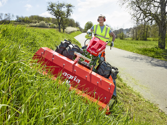 agria 5900 Taifun Gerätetraeger mit Mulcher