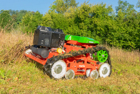 agria 9500-90 dans les hautes herbes