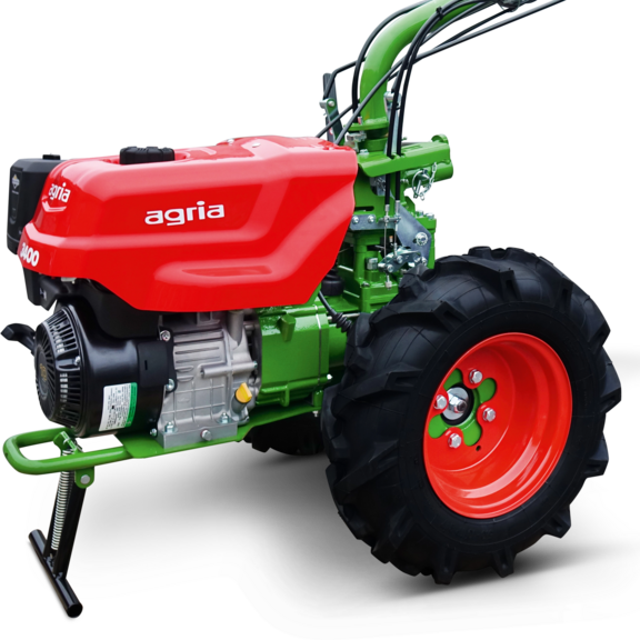 Stützfuß erleichtert den Wechsel von Anbaugeräten und das Abstellen der Maschine