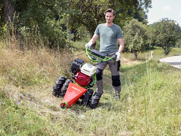 agria 5300 mit Mähbalken