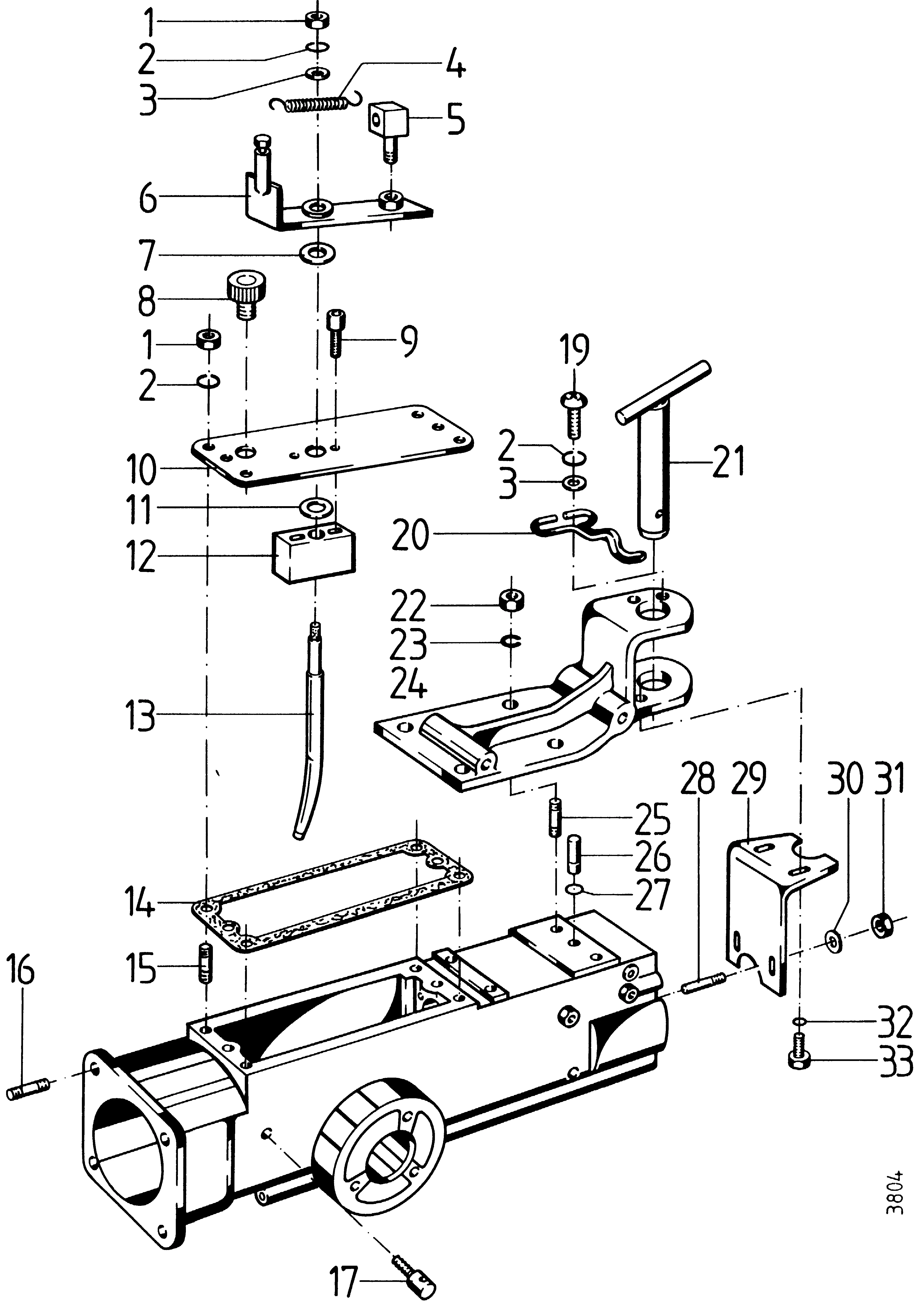 Couvercle de carter, dispositif d'attelage